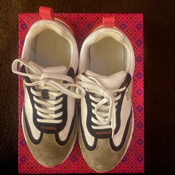 Tory Burch Good Luck Trainer women’s sneakers size 9 - Picture 8 of 9